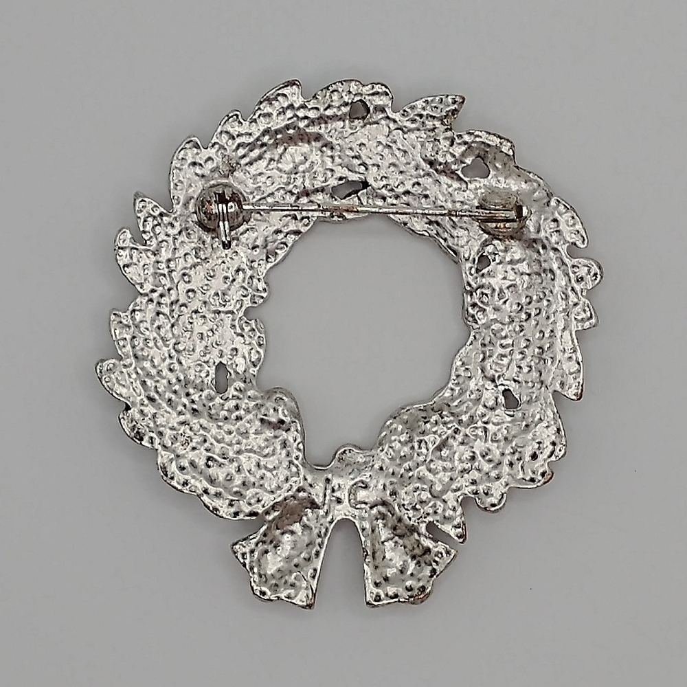 Vintage Kenneth Cole Christmas Wreath Brooch - Picture 4 of 5